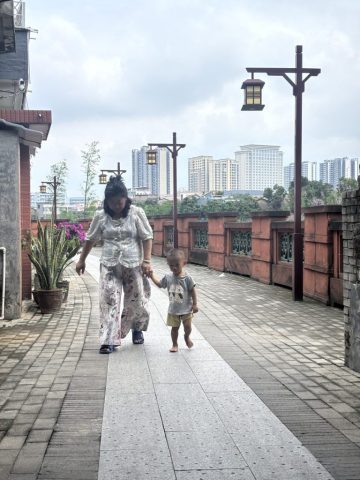 杨*家庭(东莞 / Dongguan)